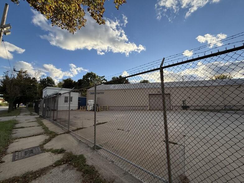 More Photos Of , Cleveland Unknown For Sale