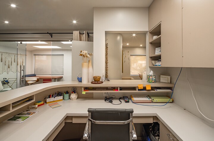 More Photos Of 10724 Riverside Dr, North Hollywood Medical For Lease