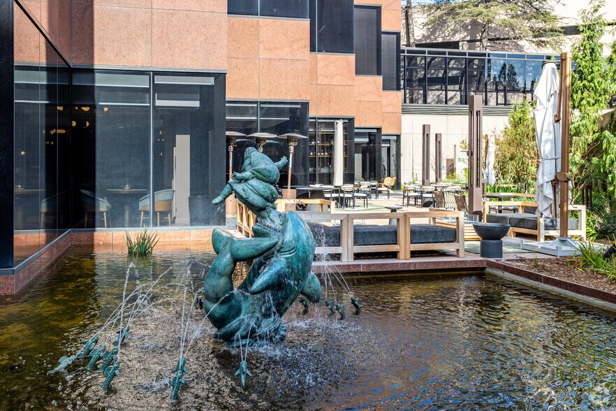 More Photos Of 650 Town Center Dr, Costa Mesa Unknown For Lease