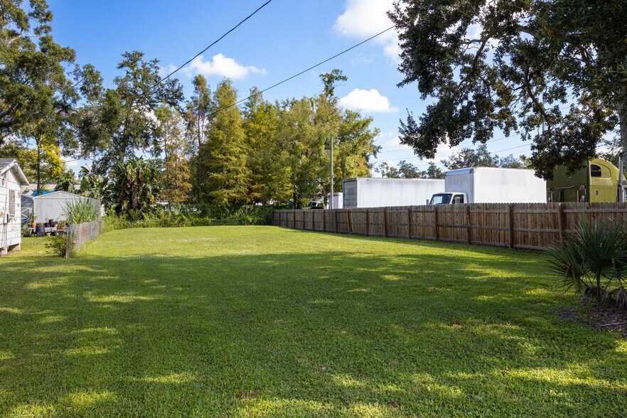More Photos Of 2127 Juneau St, Tampa Land For Sale