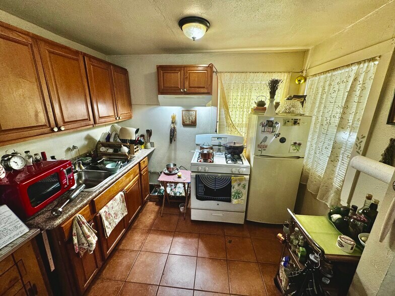 More Photos Of 1507 Prince St, Berkeley Apartments For Sale