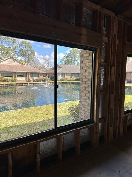 More Photos Of 1409 Kingsley Ave, Orange Park Medical For Sale