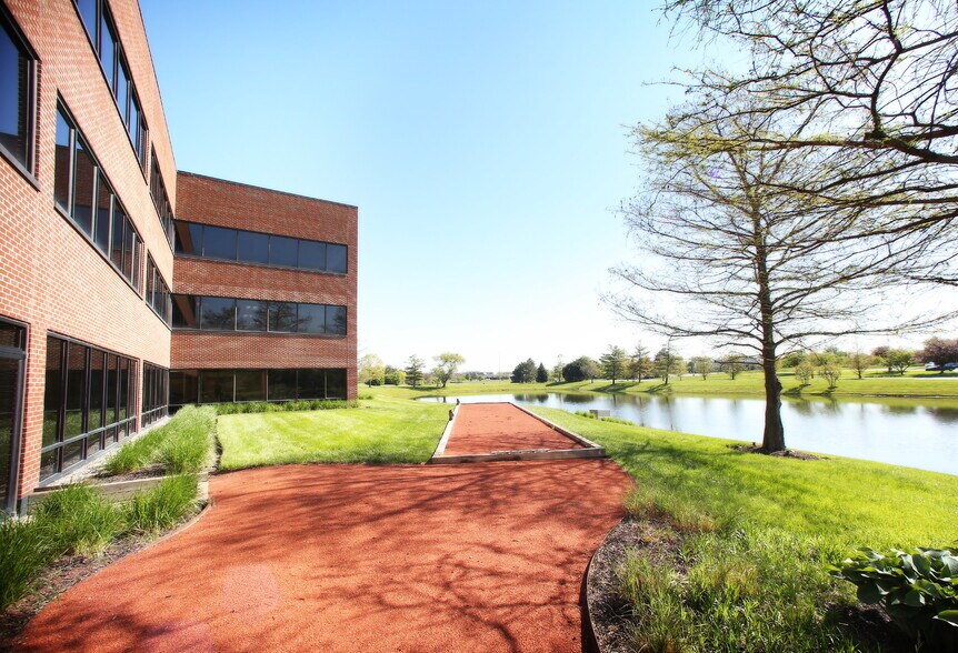 More Photos Of 550 Congressional Blvd, Carmel Coworking Space