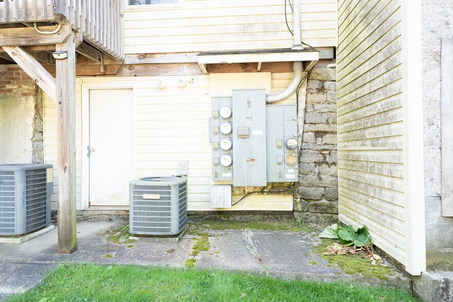 More Photos Of 88-90 Front St, Ballston Spa Storefront Retail Residential For Sale