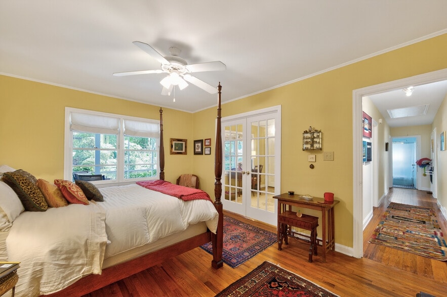 More Photos Of 827 Pinetree Dr, Decatur Apartments For Sale