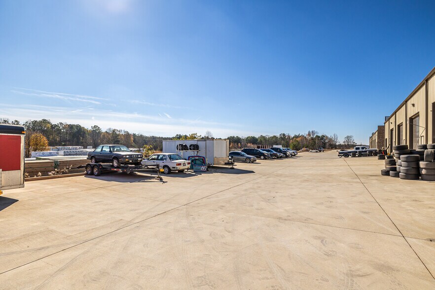 More Photos Of 4337 McBrayer Rd, Oakwood Warehouse For Sale