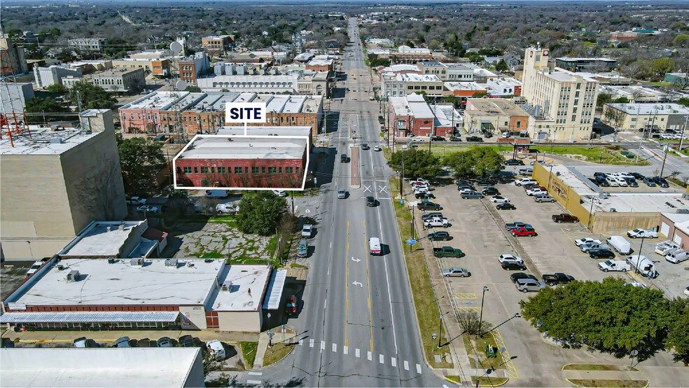 More Photos Of 123 William J Bryan Parkway, Bryan Warehouse For Sale