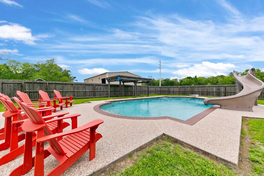 More Photos Of 2222 N Main St, Highlands Land For Sale