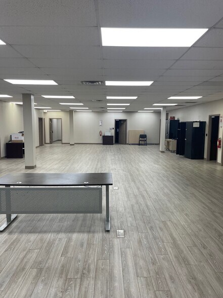 More Photos Of 2818 FM 1212, Stanton Manufacturing For Sale