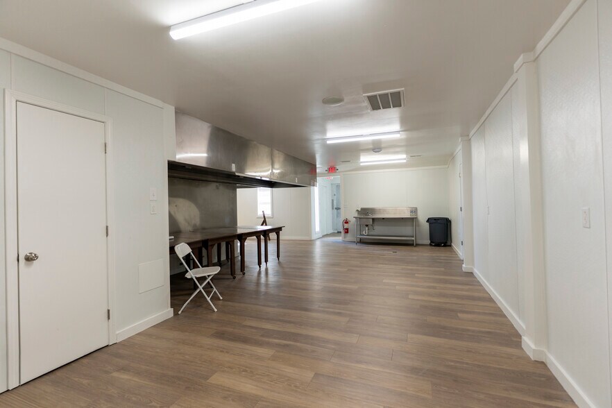 More Photos Of 6815 Shiloh Unity Rd, Lancaster Specialty For Sale