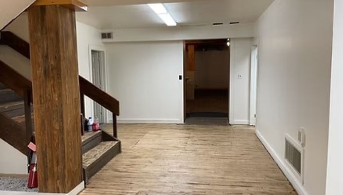 More Photos Of 2600 6th Ave, Troy Showroom For Sale