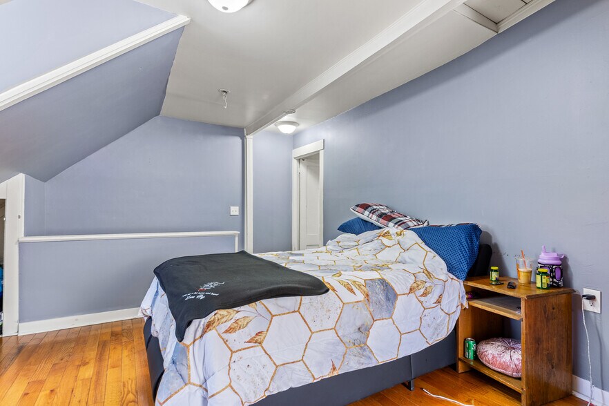 More Photos Of 8 Jordan St, Berwick Apartments For Sale