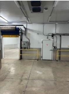 Primary Photo Of 8605 NW 64th St, Miami Light Distribution For Lease