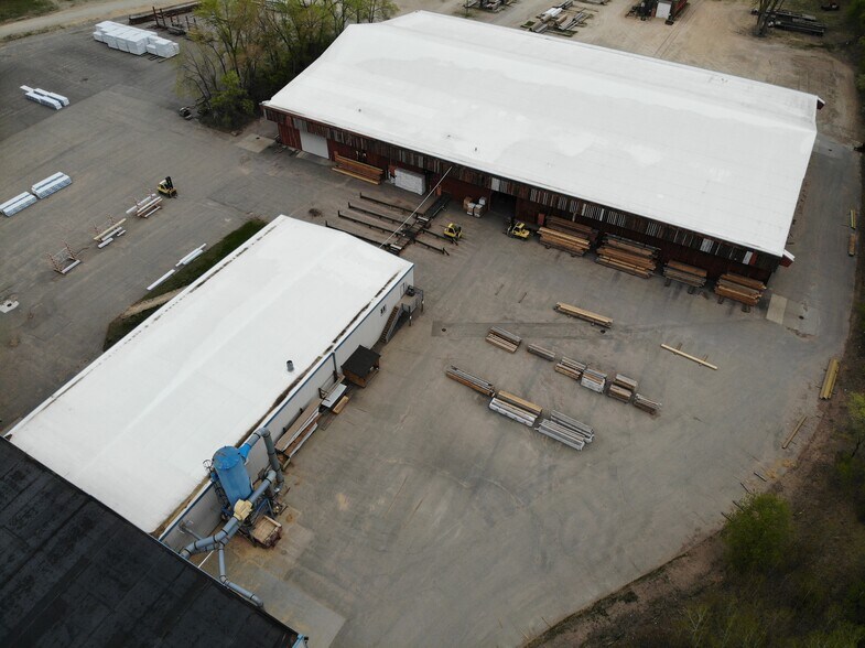 More Photos Of 4000 Labore Rd, Vadnais Heights Manufacturing For Sale