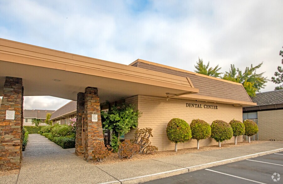 More Photos Of 6541 Crown Blvd, San Jose Medical For Lease