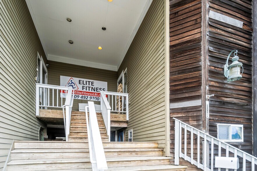 More Photos Of 12900 Long Beach Blvd, Long Beach Township Loft Creative Space For Sale