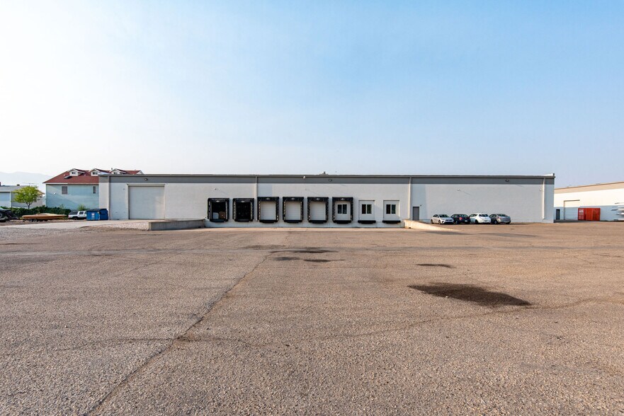 More Photos Of 248-282 W 33rd St, Ogden Unknown For Lease