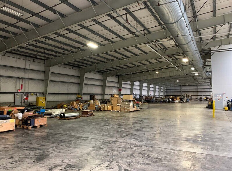 More Photos Of 3000 Calapooia St SW, Albany Manufacturing For Sale