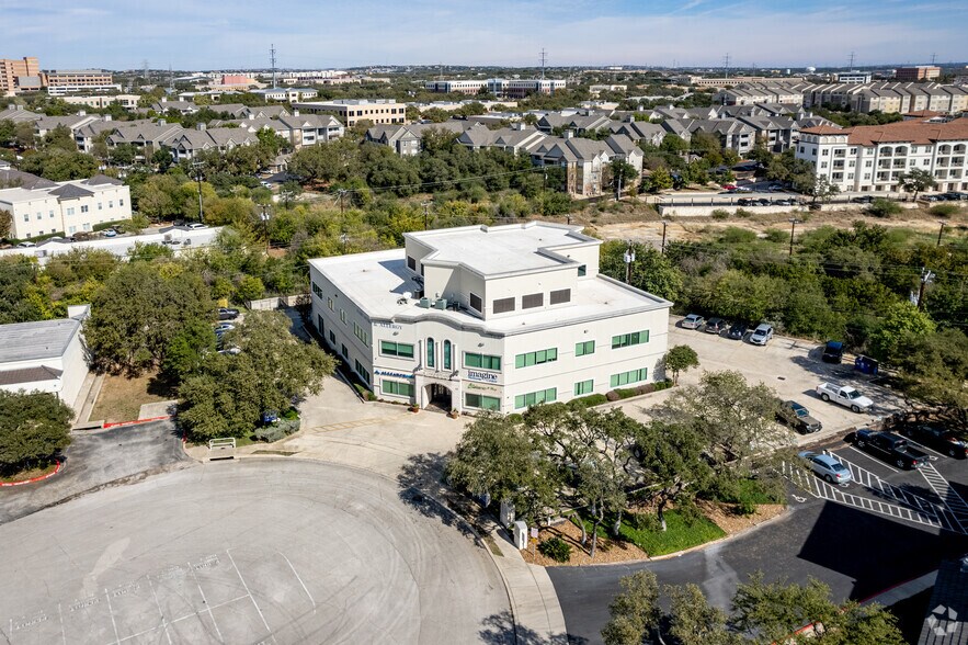 More Photos Of 115 Gallery Cir, San Antonio Medical For Lease