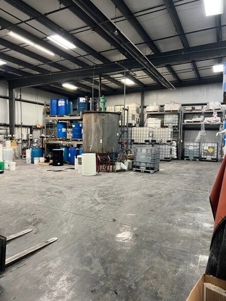 More Photos Of 1919 Case Pky N, Twinsburg Warehouse For Sale