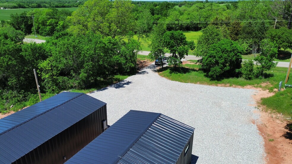 More Photos Of 278555 E 1640 Rd, Marlow Light Distribution For Sale