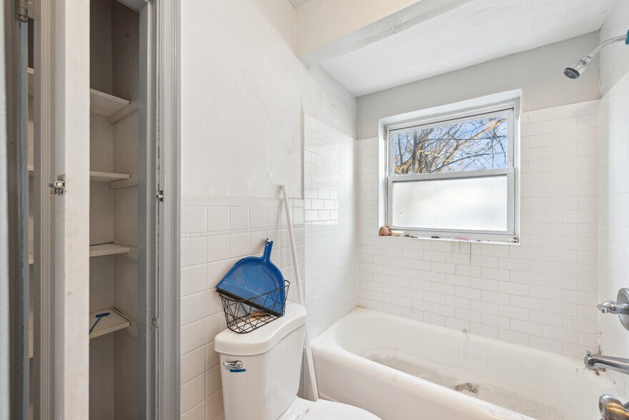 More Photos Of 2340 Harrison Ave, Cincinnati Apartments For Sale