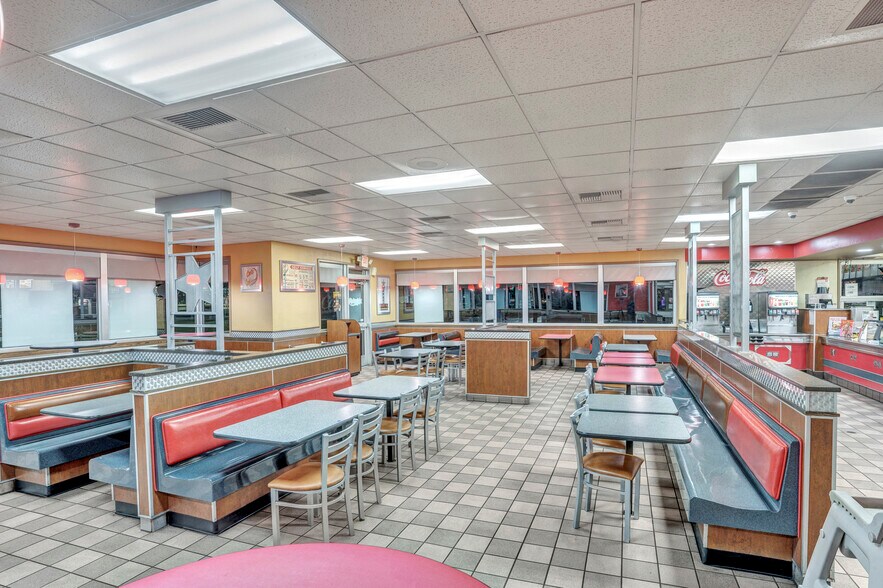 More Photos Of 3866 W Sahara Ave, Las Vegas Fast Food For Lease