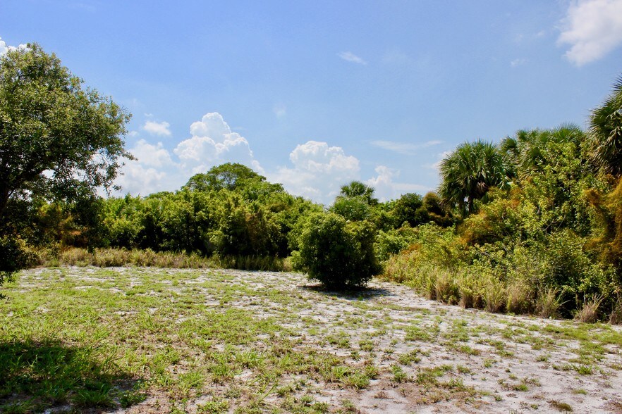 More Photos Of N Old Dixie Hwy, Fort Pierce Land For Sale