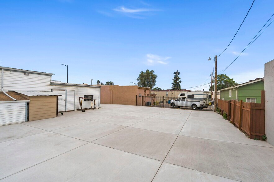 More Photos Of 530 E Eisenhower Blvd, Loveland Freestanding For Sale