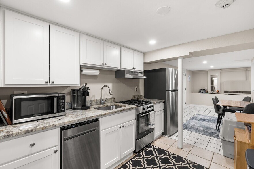More Photos Of 120 Dolphin Ave, Revere Apartments For Sale