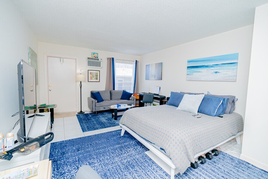 More Photos Of 960 Biarritz Dr, Miami Beach Apartments For Sale