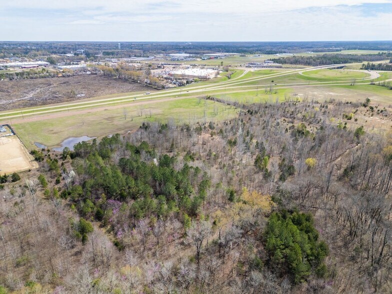 More Photos Of Hwy 25 Bypass, Starkville Land For Sale