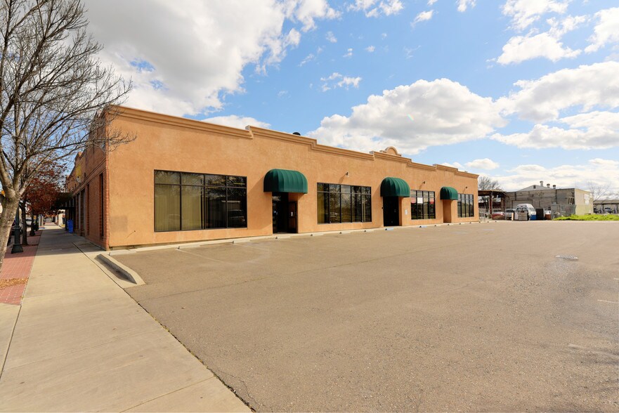 More Photos Of 850 W Main St, Merced Restaurant For Lease
