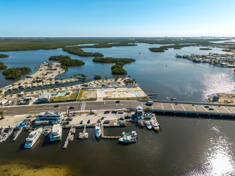 More Photos Of 18850 San Carlos Blvd, Fort Myers Land For Sale