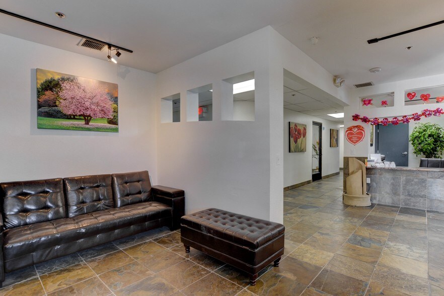 More Photos Of 2400-2402 N Tenaya Way, Las Vegas Office For Sale