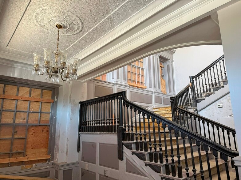 More Photos Of 125 S Dr Martin Luther King Blvd, Atlantic City Hotel For Sale