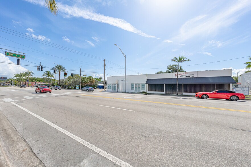 More Photos Of 66-68 N Federal Hwy, Dania Beach Freestanding For Sale