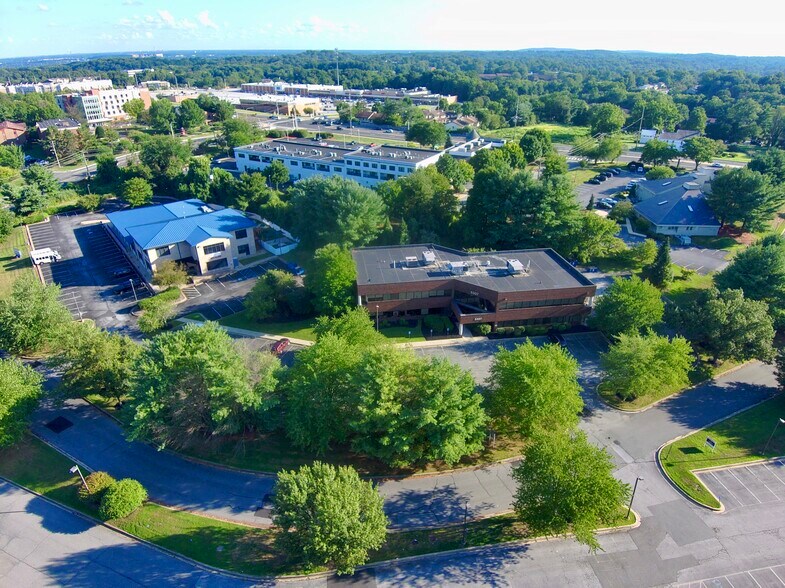 More Photos Of 5307 Limestone Rd, Wilmington Office For Lease