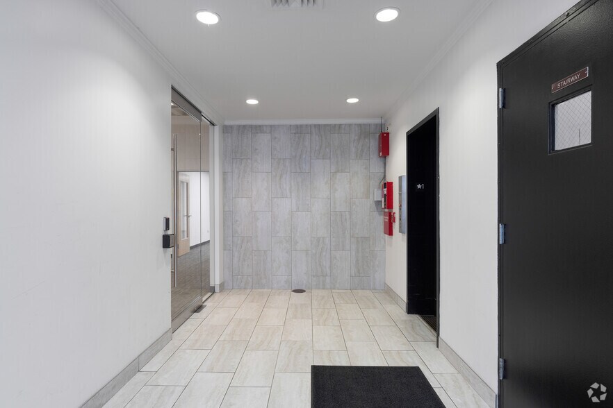 More Photos Of 721 Sw Oak St, Portland Office For Lease