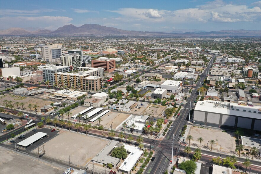 More Photos Of 630 S 3rd St, Las Vegas Office For Sale