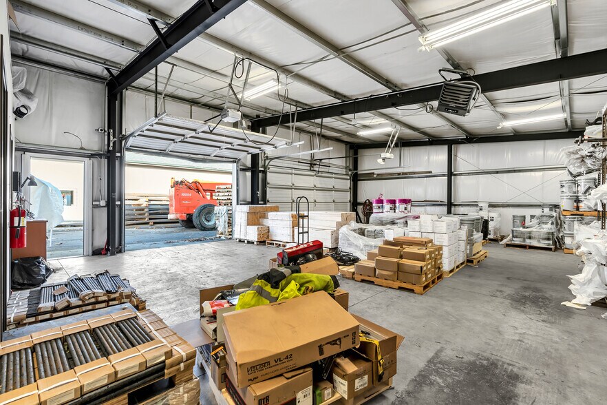 More Photos Of 15464 SE 94th Ave, Clackamas Industrial For Sale