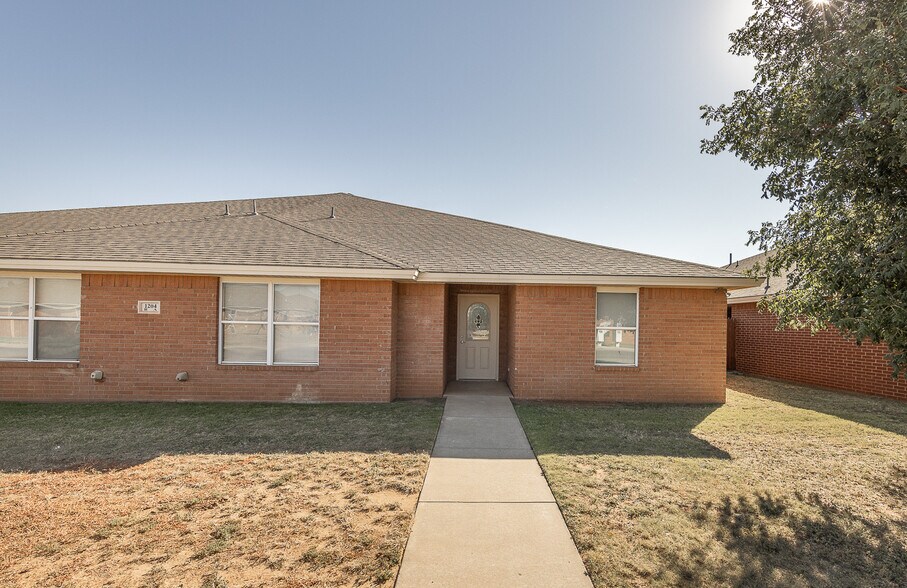 More Photos Of 602 N Belmont, Lubbock Apartments For Sale