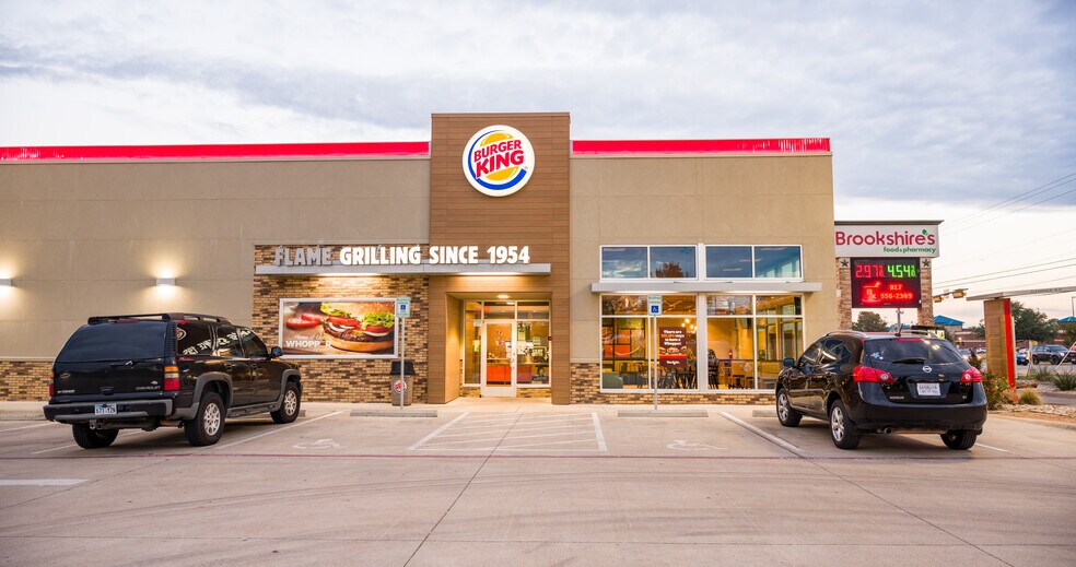 More Photos Of 997 Joshua Station St, Joshua General Retail For Sale