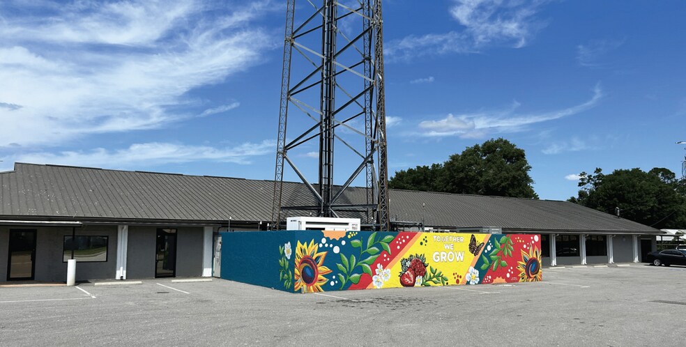 Primary Photo Of 709 N Park Rd, Plant City Office For Sale