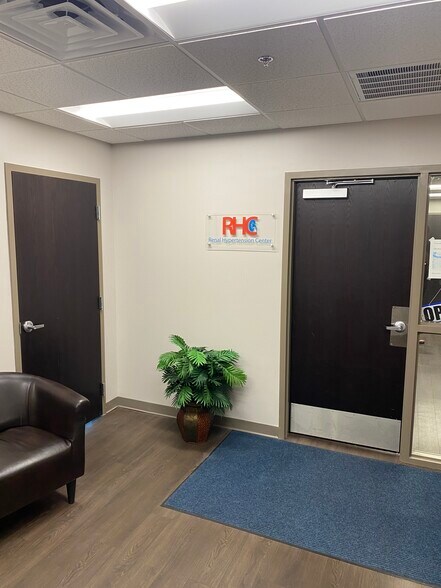 More Photos Of 109 44th Ave E, Bradenton Medical For Lease