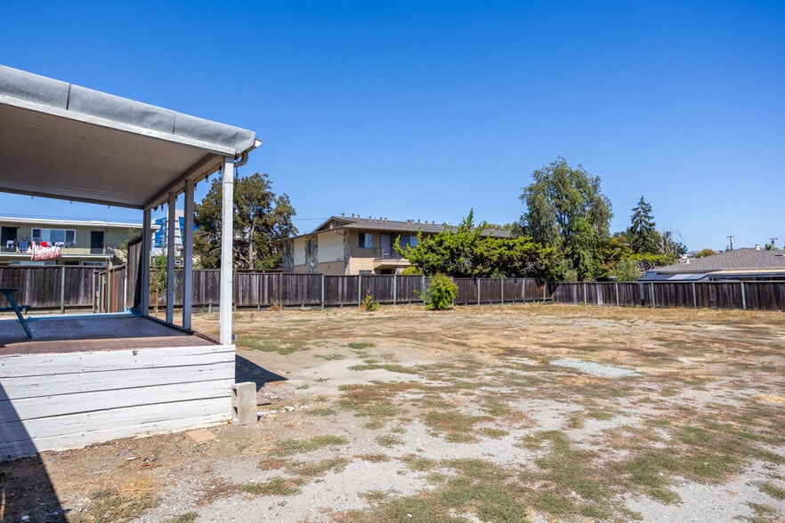 More Photos Of 20372 Stanton Ave, Castro Valley Land For Sale