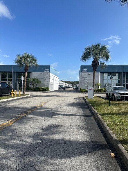 More Photos Of 16115 SW 117th Ave, Miami Showroom For Sale