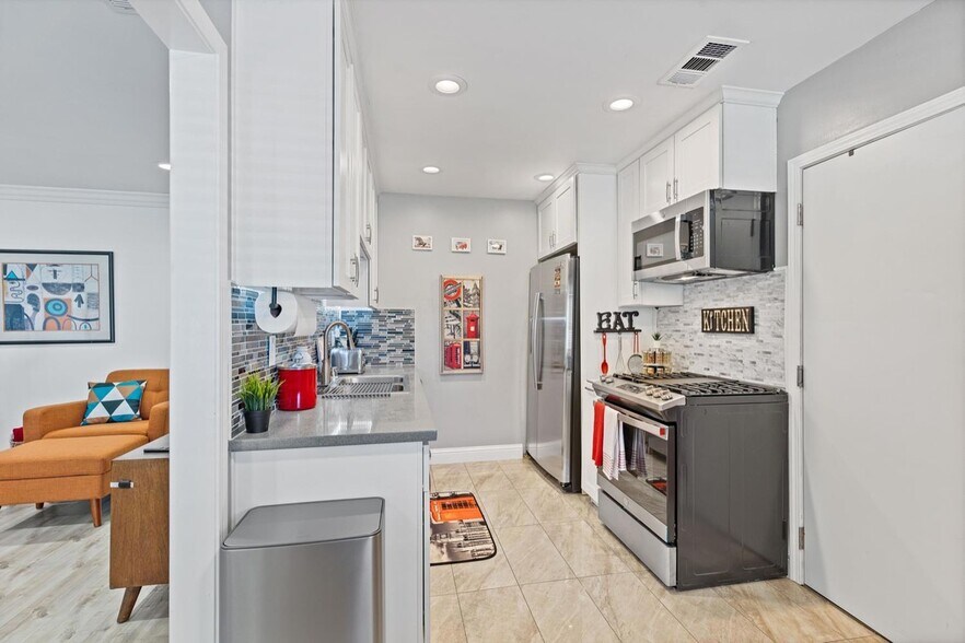 More Photos Of 1701 Rockrose Rd, West Sacramento Apartments For Sale