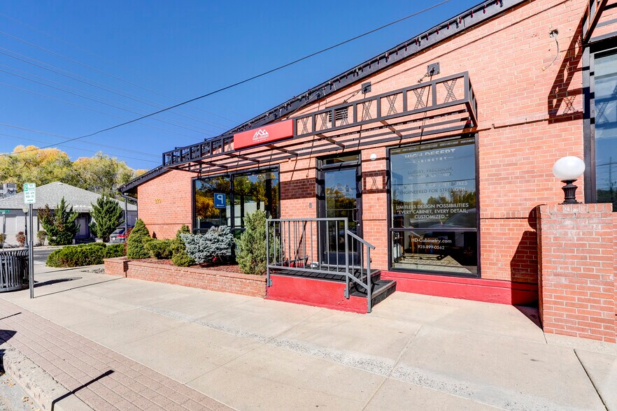 More Photos Of 220 W Goodwin St, Prescott Storefront For Lease