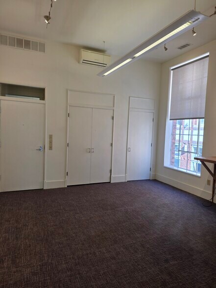 More Photos Of 64 Biltmore Ave, Asheville Loft Creative Space For Lease